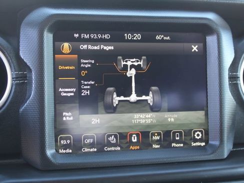 Used 2023 Jeep Wrangler Unlimited Sahara w/ Cold Weather Group AWD/4WD image 29