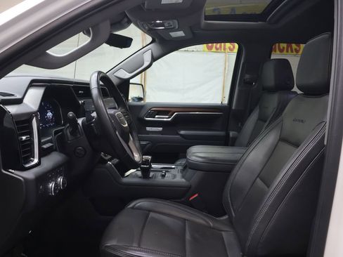 Used 2023 GMC Sierra 1500 Denali w/ Denali Reserve Package AWD/4WD image 17