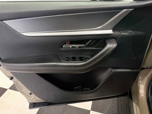 Used 2025 MAZDA CX-70 3.3 Turbo w/ Premium Package image 14