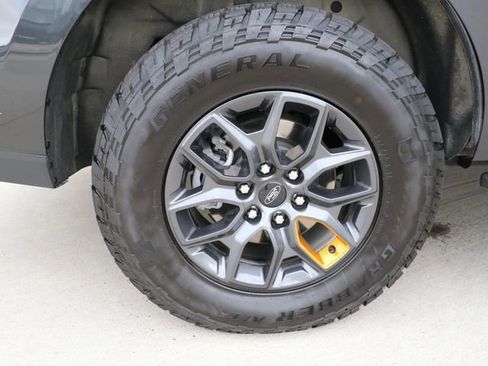 Used 2025 Ford Expedition Tremor AWD/4WD image 8