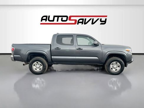 Used 2022 Toyota Tacoma SR AWD/4WD image 8