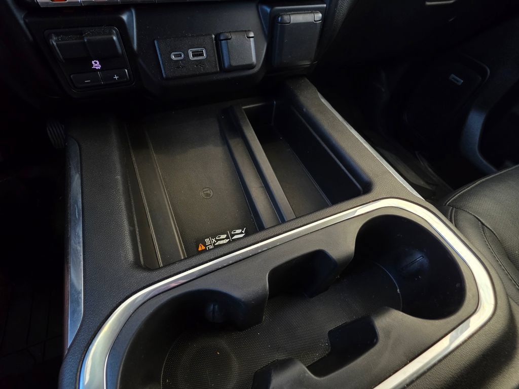 Used 2019 Chevrolet Silverado 1500 LTZ AWD/4WD image 48