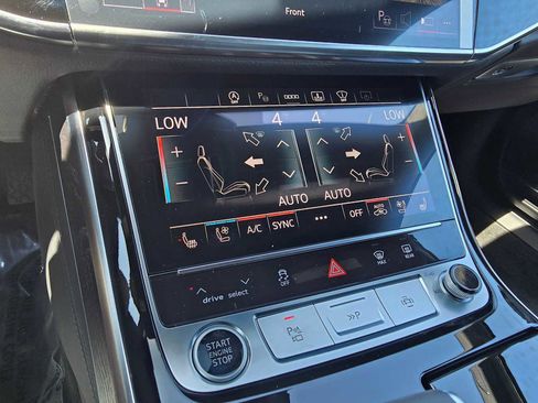 New 2025 Audi A8 L 3.0T image 33