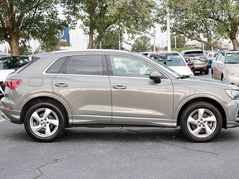 Used 2019 Audi Q3 2.0T Premium AWD/4WD image 26