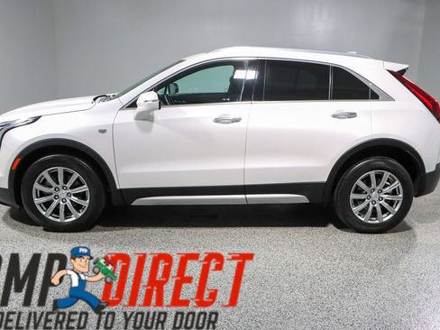 Used 2023 Cadillac XT4 Premium Luxury image 10