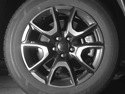 Used 2025 Jeep Compass Trailhawk image 13