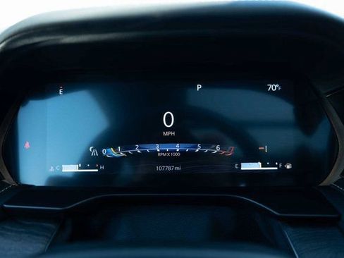 Used 2023 Jeep Grand Cherokee L Overland w/ Advanced Protech Group III image 24