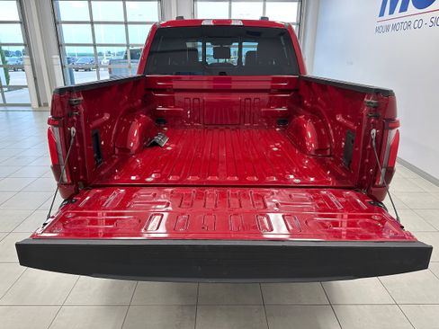 Used 2025 Ford F150 Lariat w/ Equipment Group 501A Mid AWD/4WD image 7