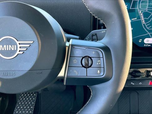 Certified 2025 MINI Cooper S image 24