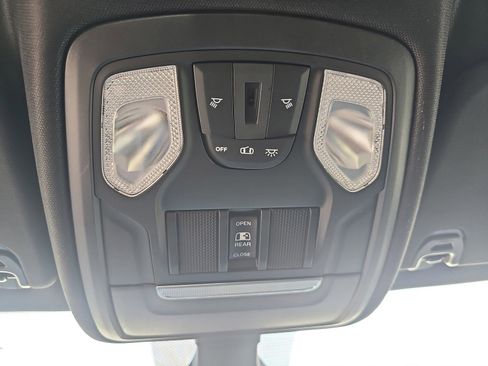 Used 2020 RAM 1500 Big Horn RWD image 29