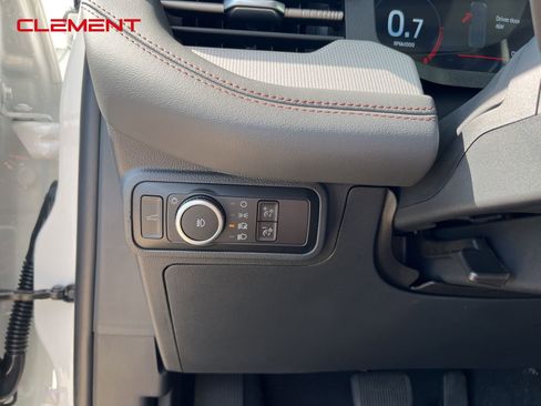 New 2025 Ford Explorer Active w/ Active Comfort Package image 10