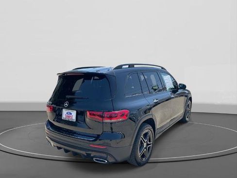 Used 2023 Mercedes-Benz GLB 250 image 7