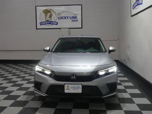 Used 2023 Honda Civic EX image 2