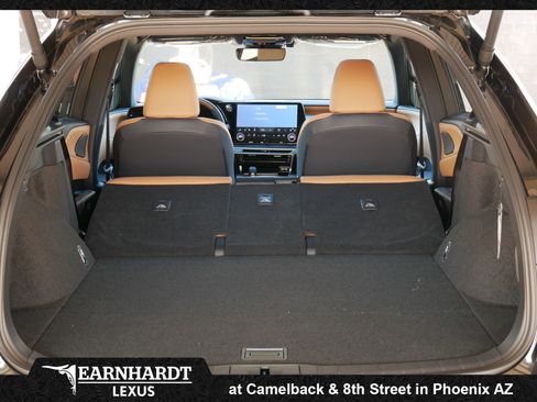 New 2026 Lexus RX 450h AWD image 17