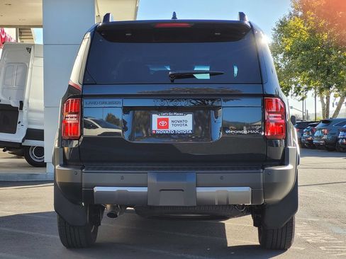 Used 2026 Toyota Land Cruiser w/ Premium Package AWD/4WD image 5