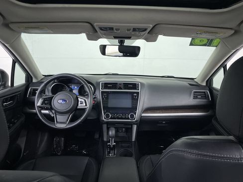 Used 2018 Subaru Outback 2.5i Limited AWD/4WD image 29