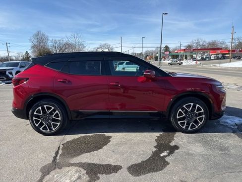 Used 2023 Chevrolet Blazer RS w/ Driver Confidence II Package image 6