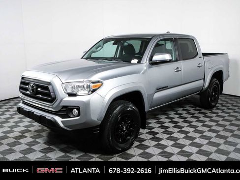 Used 2022 Toyota Tacoma SR5 AWD/4WD image 23