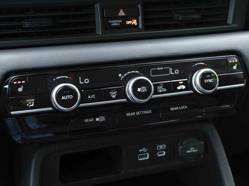 Used 2023 Honda Pilot EX-L image 33