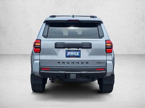 Used 2025 Toyota 4Runner TRD Off-Road Premium w/ Tow Technology Package image 7