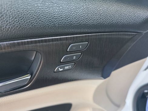 Used 2015 Honda Accord EX-L image 29
