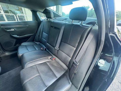 Used 2016 Chevrolet Impala LT w/ Leather Package FWD image 14