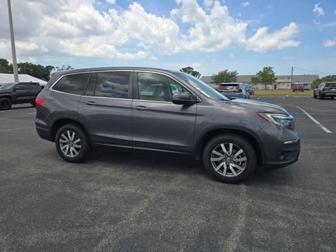 Used 2020 Honda Pilot EX image 2