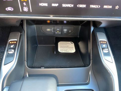 New 2026 Kia Sorento S image 21