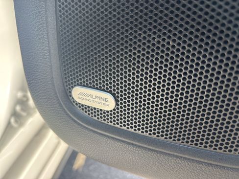 Used 2016 Chrysler 200 S w/ Navigation & Sound Group I image 20