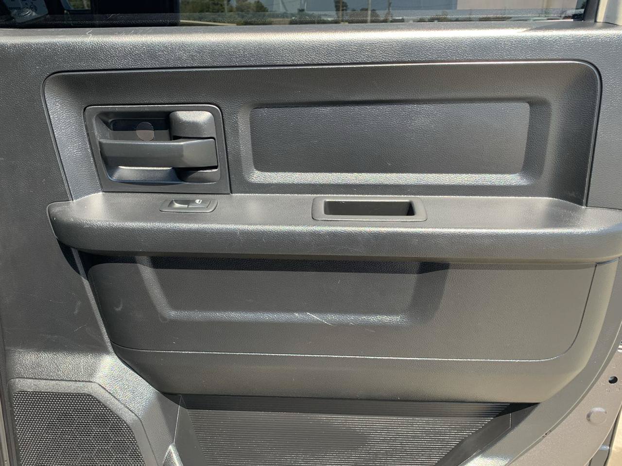 Used 2014 RAM 1500 Express AWD/4WD image 15