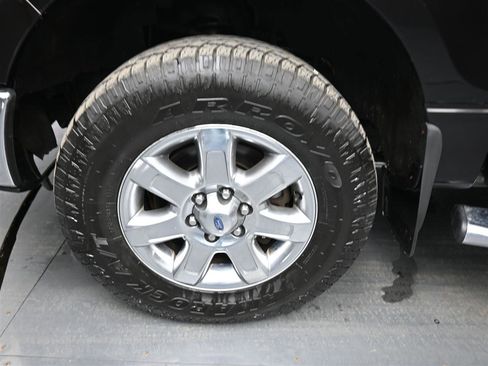 Used 2013 Ford F150 XLT w/ Luxury Equipment Group image 16