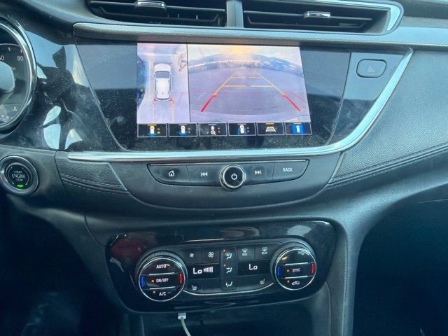 Used 2021 Buick Encore GX Select w/ Advanced Technology Package FWD image 9