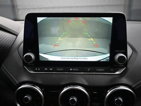 Used 2022 Nissan Sentra SV image 13