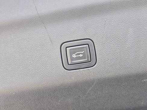 Used 2021 Cadillac Escalade Sport image 31