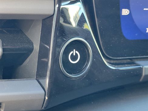 Certified 2025 Porsche Macan 4S Electric image 20