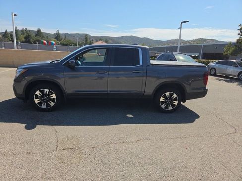 Used 2020 Honda Ridgeline RTL image 2