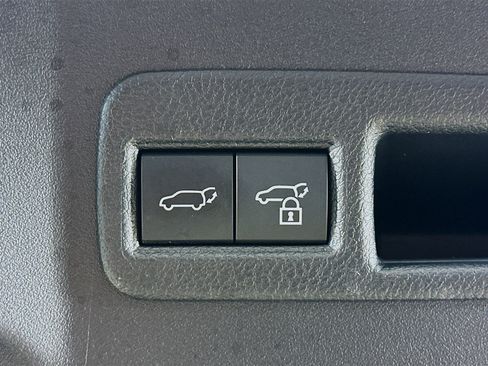 Used 2024 Toyota bZ4X AWD w/ Weather Package image 30