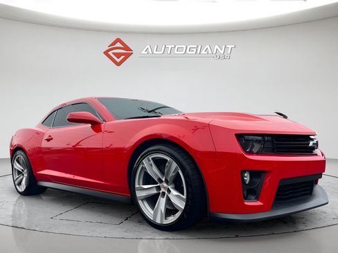 Used 2014 Chevrolet Camaro ZL1 RWD image 10