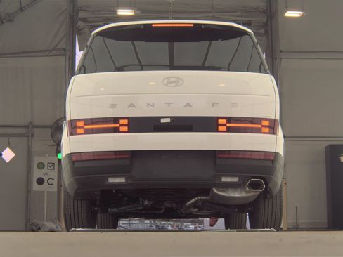 Used 2026 Hyundai Santa Fe SEL image 10