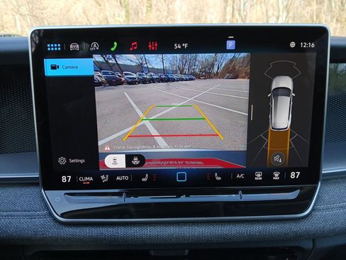 New 2026 Volkswagen Tiguan S image 19