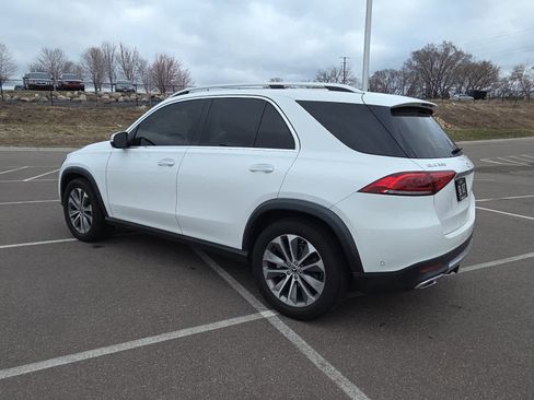 Used 2021 Mercedes-Benz GLE 350 4MATIC image 4