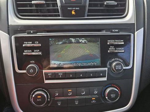 Used 2017 Nissan Altima 2.5 SR w/ Midnight Edition Package FWD image 39