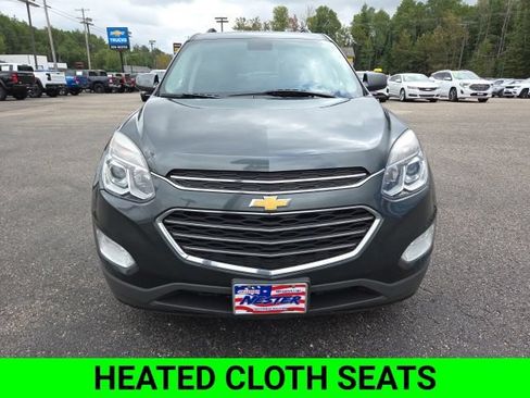 Used 2017 Chevrolet Equinox LT w/ Convenience Package FWD image 3