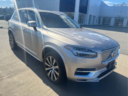 Used 2023 Volvo XC90 B6 Plus w/ Protection Package AWD/4WD image 25
