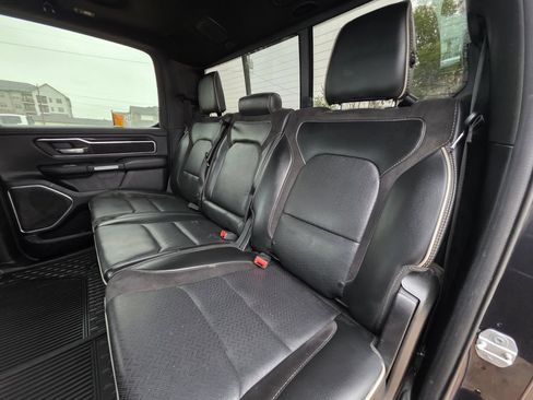 Used 2019 RAM 1500 Laramie w/ Sport Appearance Package AWD/4WD image 11