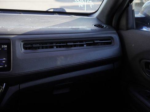 Used 2019 Honda HR-V Sport image 21