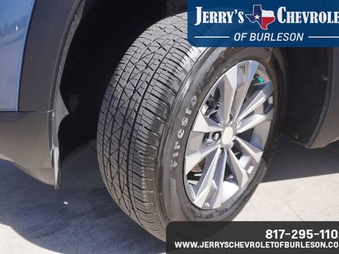 Used 2025 Chevrolet Equinox LT image 12