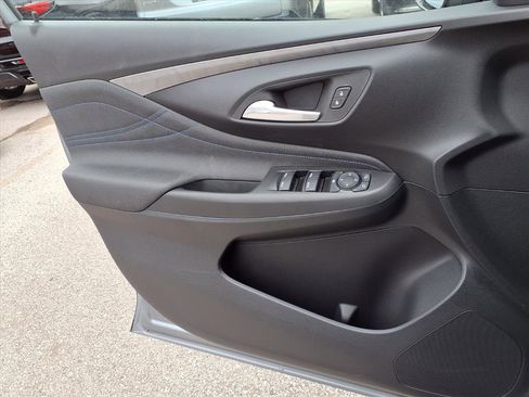 New 2026 Buick Envista Sport Touring image 11