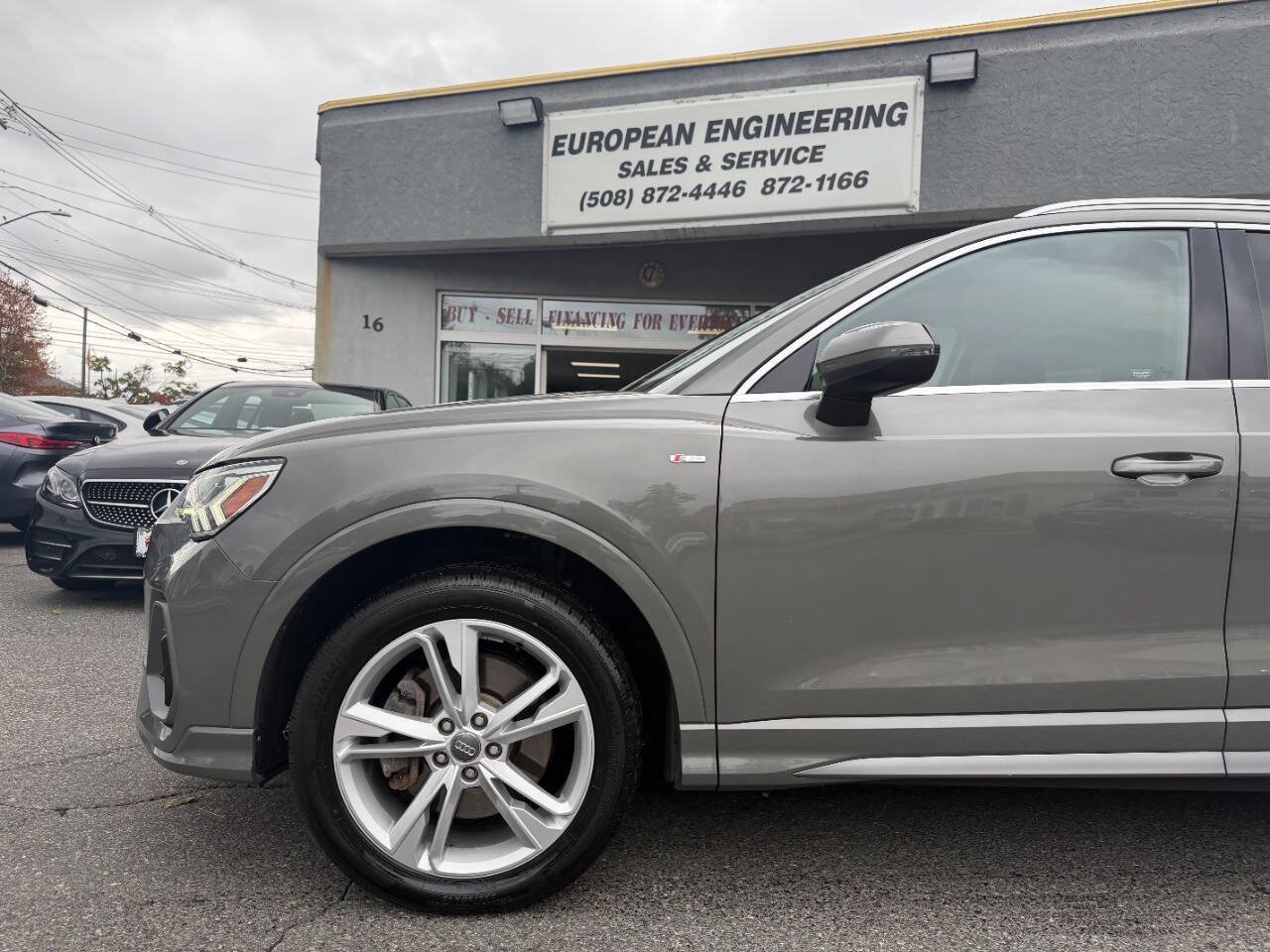 Used 2020 Audi Q3 2.0T Premium Plus w/ Premium Plus Package AWD/4WD image 11
