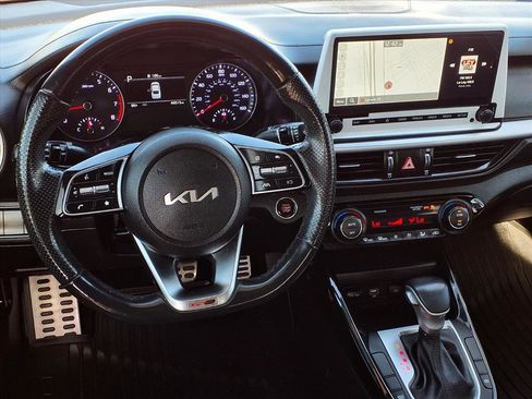 Used 2023 Kia Forte GT-Line image 13